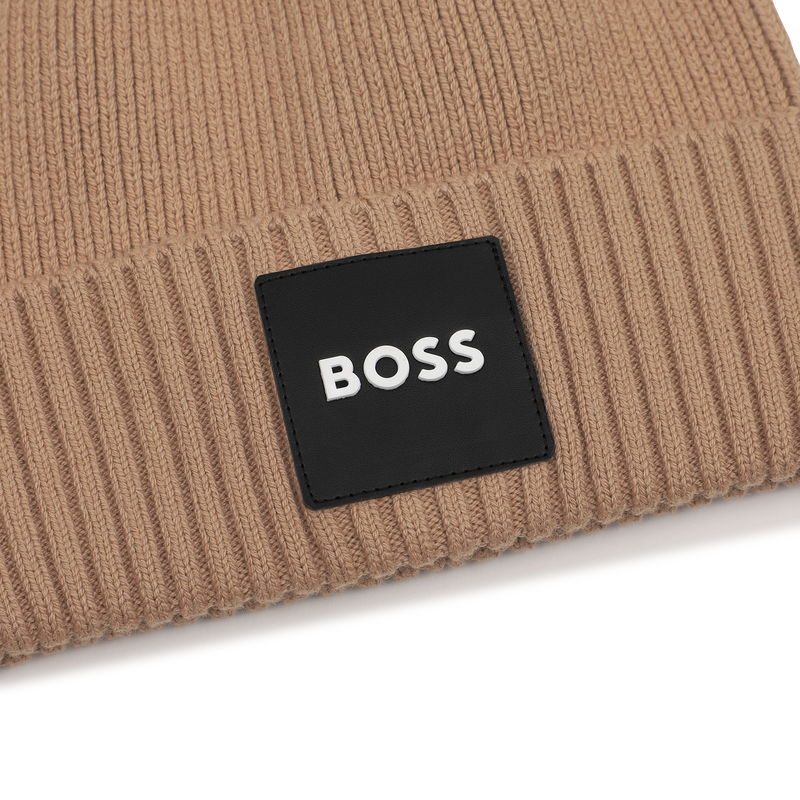 Gorro de tric&ocirc; BOSS 
                        BOY