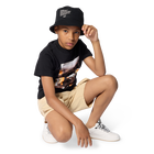 Cal&ccedil;&otilde;es em material de fantasia DKNY 
                    BOY
