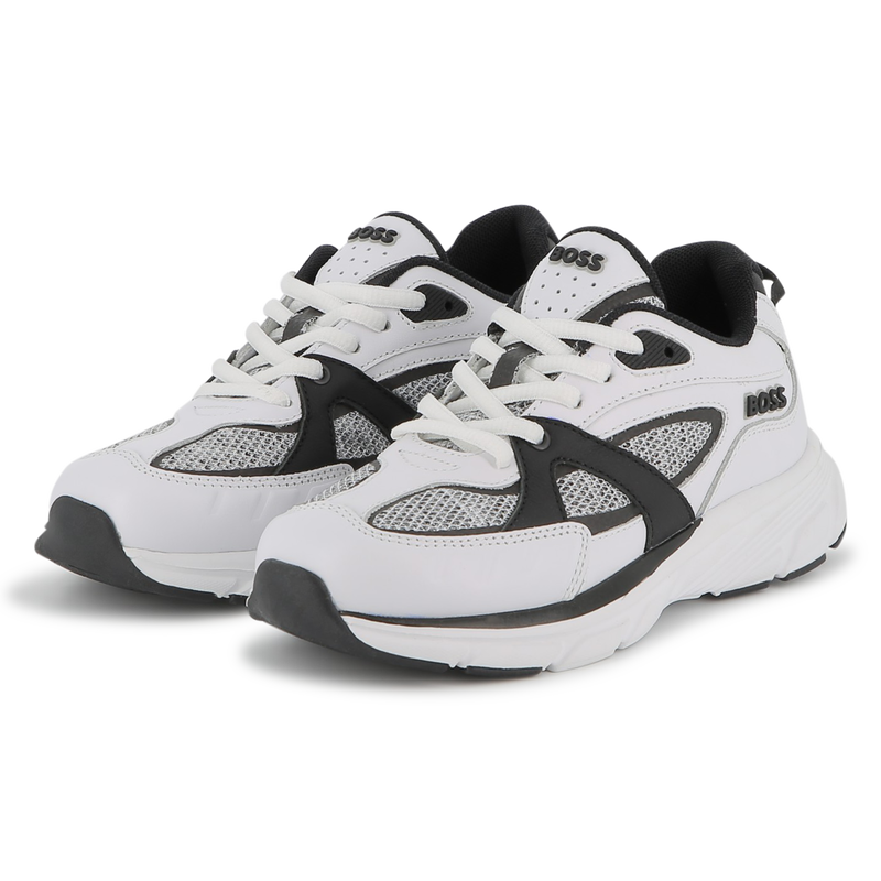 T&ecirc;nis com cadar&ccedil;o BOSS 
                        BOY