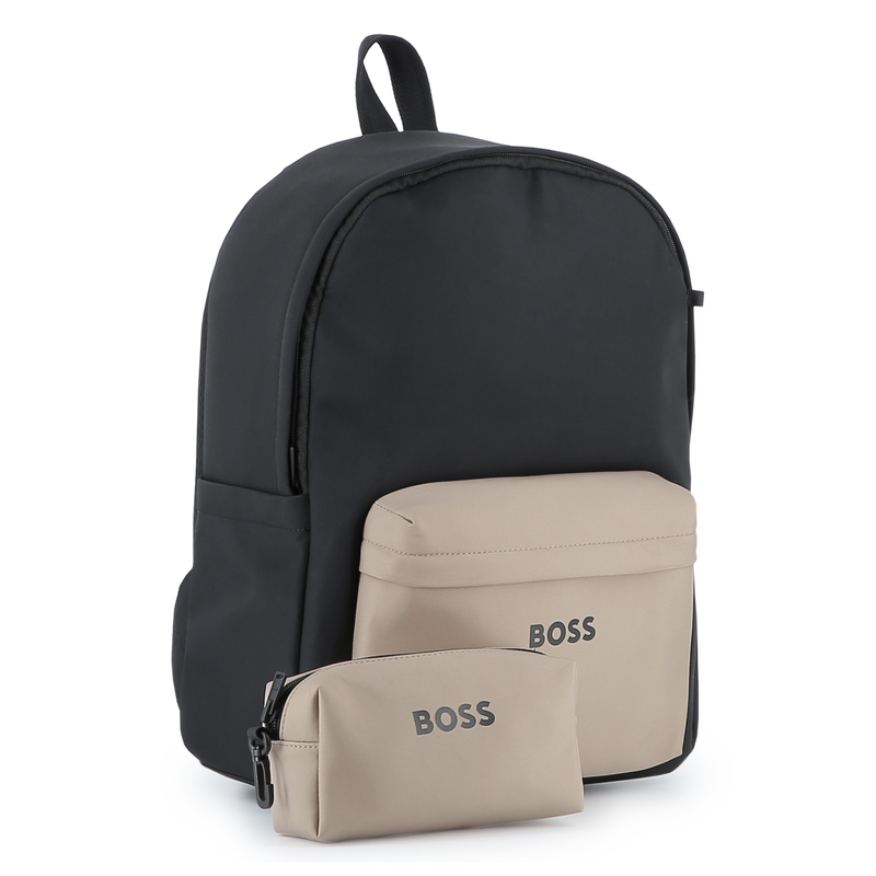 Mochila e estojo BOSS 
                    BOY