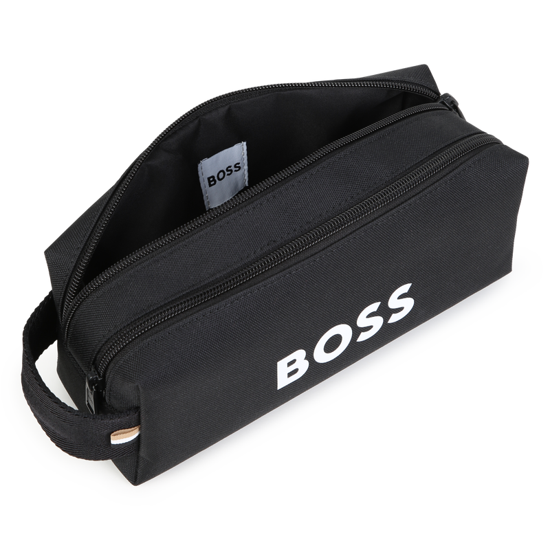 Estojo BOSS 
                        MENINO