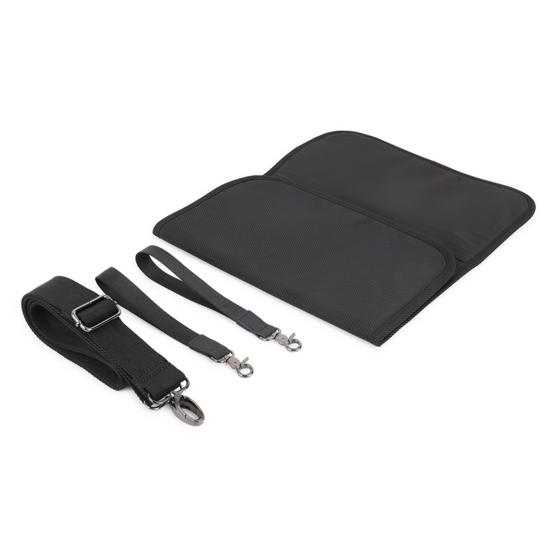 Saco muda-fraldas com fecho BOSS 
                        UNISEX