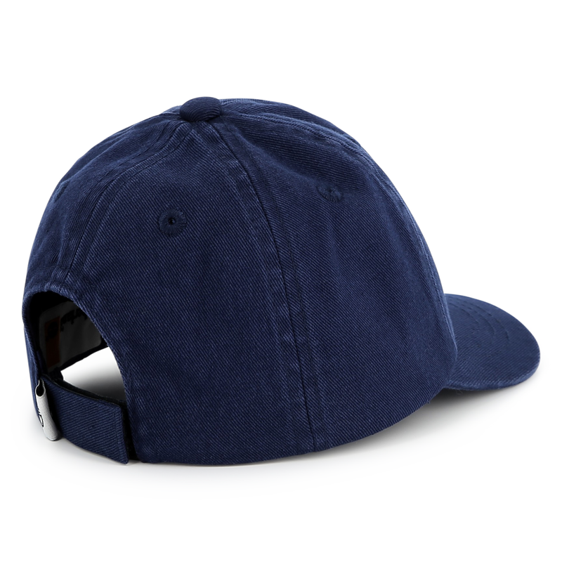 Bon&eacute; de sarja com emblema TIMBERLAND 
                        BOY