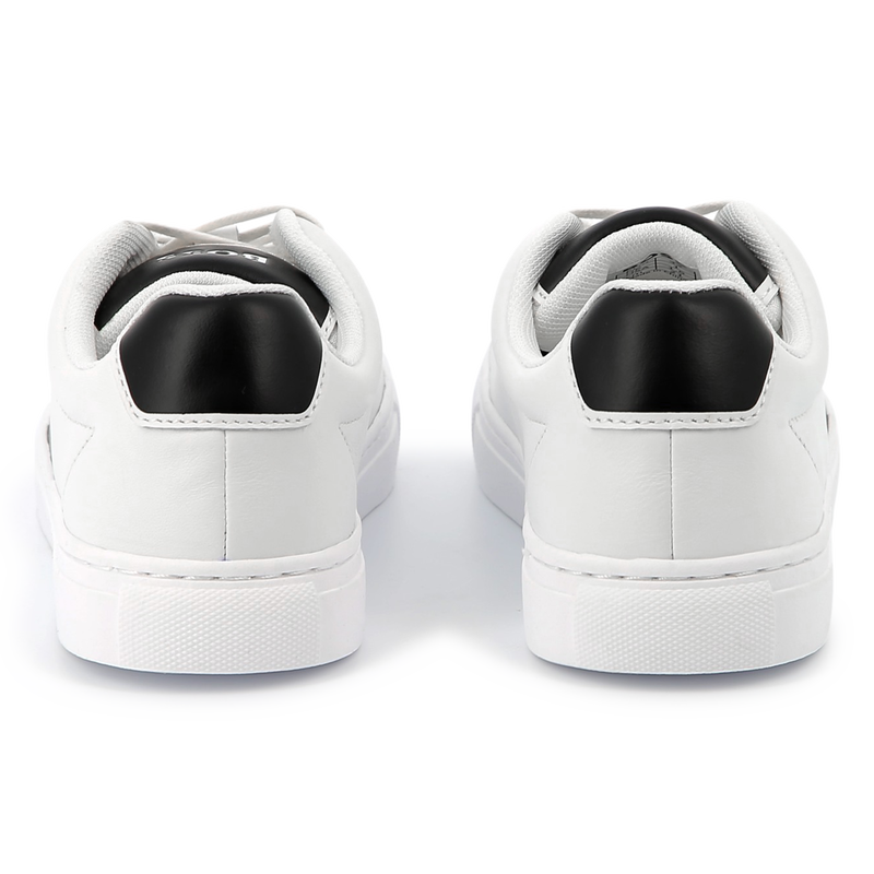 Sapatilhas pele com atacadores BOSS 
                        BOY