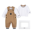 Conjunto de macac&atilde;o e camiseta BOSS 
                    BOY