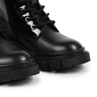 Botas de couro com fecho DKNY 
                    GIRL