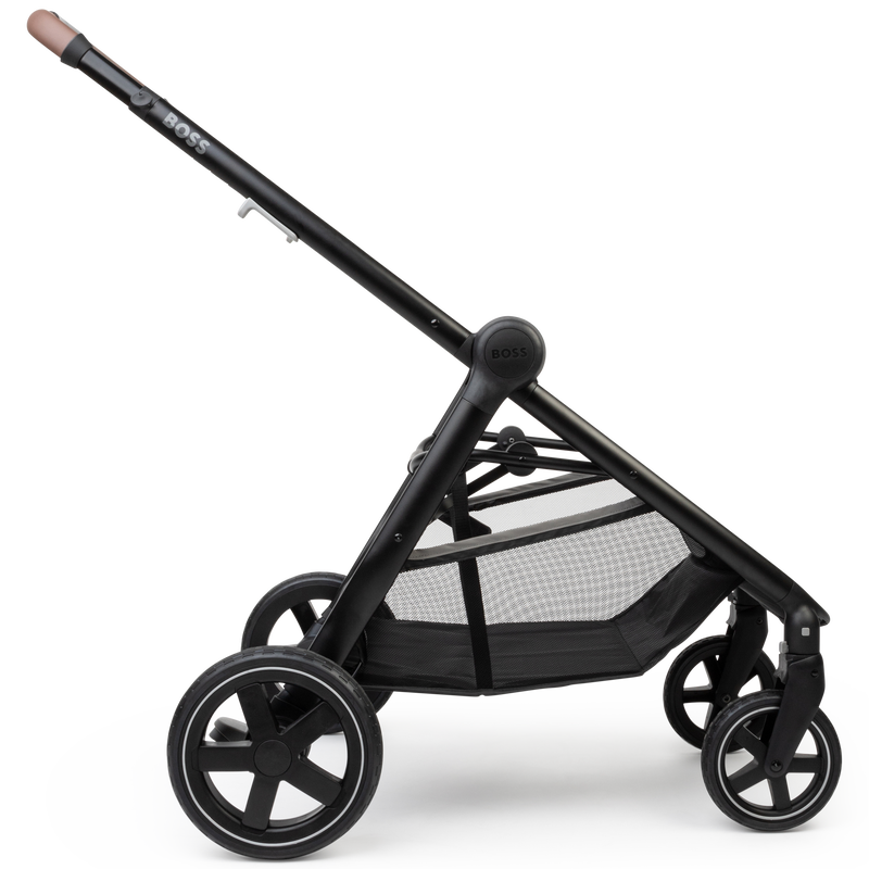 Layered compact buggy BOSS 
                    UNISEX
