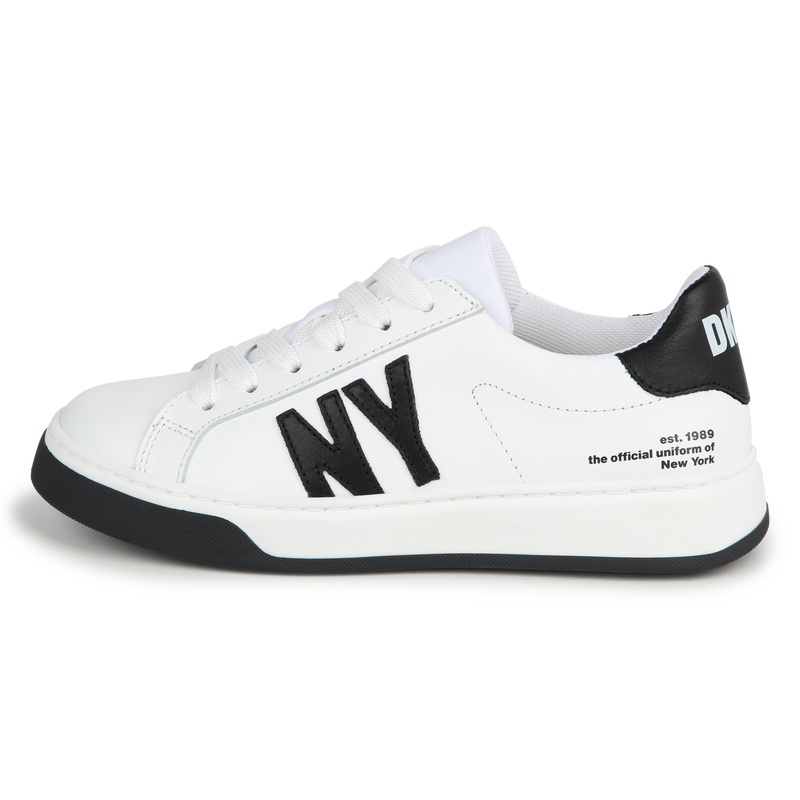 Ténis em couro com atacadores DKNY 
                    UNISEX