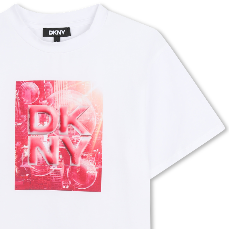 T-shirt de manga curta DKNY 
                        GIRL
