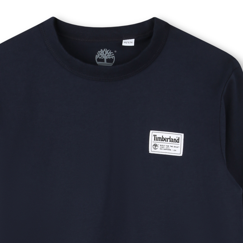T-shirt unissexo com etiqueta TIMBERLAND 
                        BOY