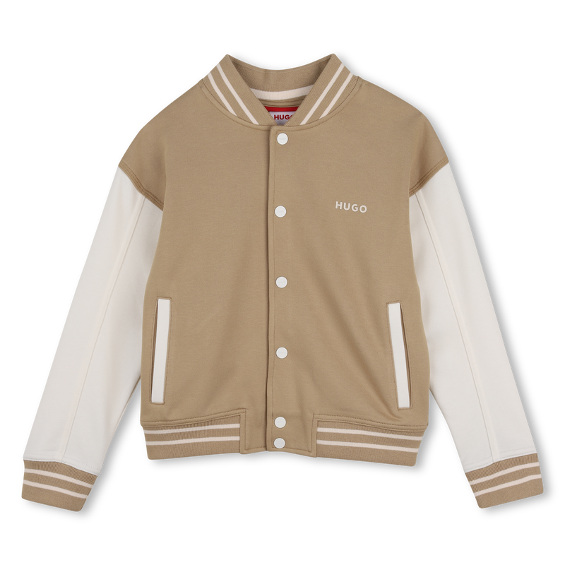 CARDIGAN ESTILO TEDDY HUGO 
                        BOY