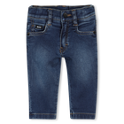 Jeans com rebites na parte de tr&aacute;s BOSS 
                    BOY