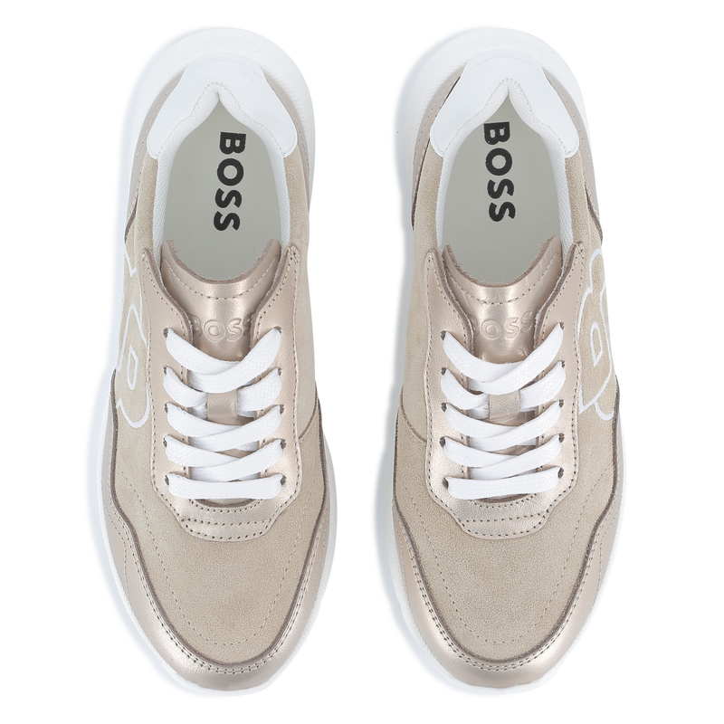 T&ecirc;nis com cadar&ccedil;o BOSS 
                        GIRL