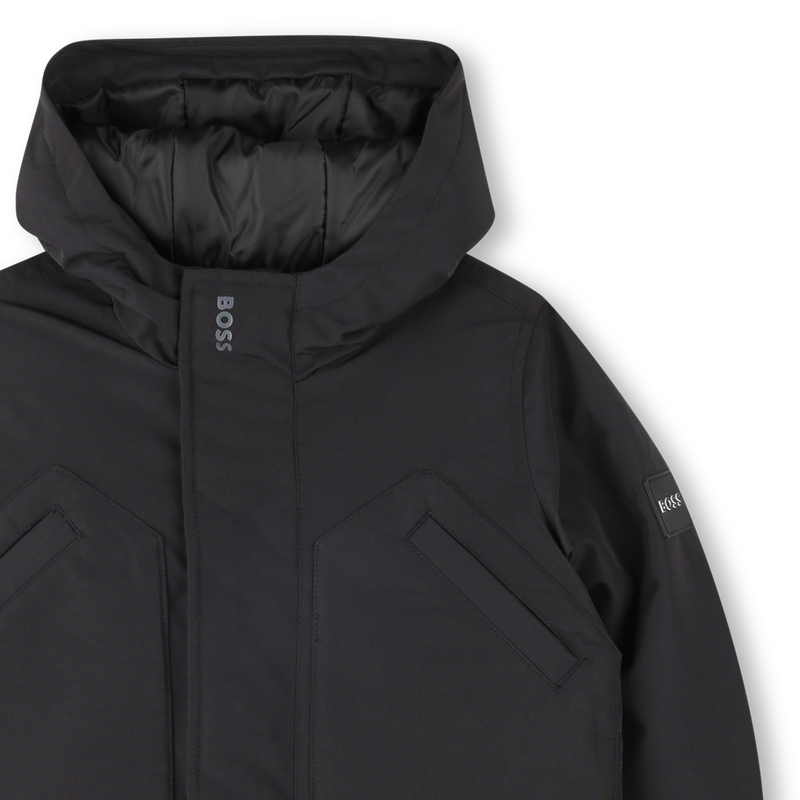 Parca com capuz BOSS 
                        BOY