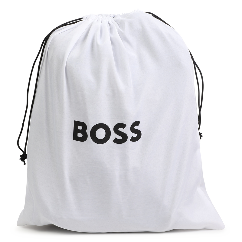 Mochila pequena BOSS 
                        BOY