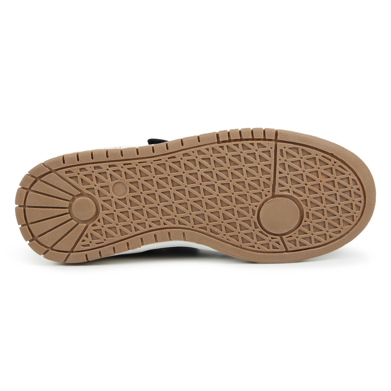 Sapatilhas atacadores e velcro BOSS 
                        BOY