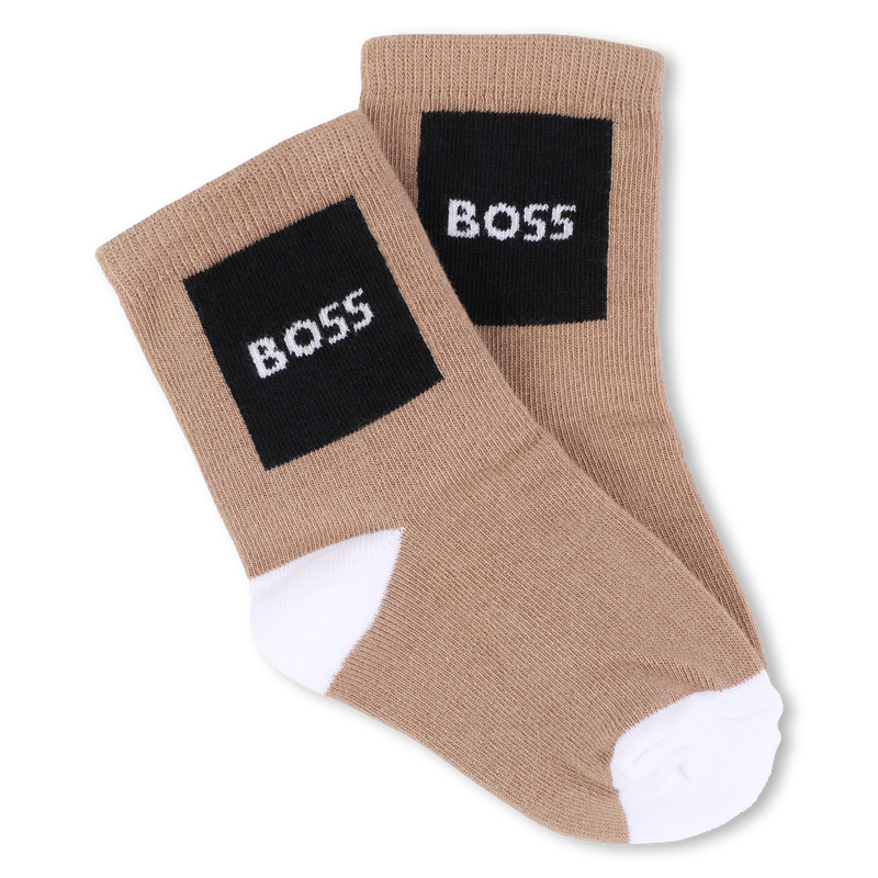 CONJUNTO DE 3 PARES DE MEIAS BOSS 
                        BOY