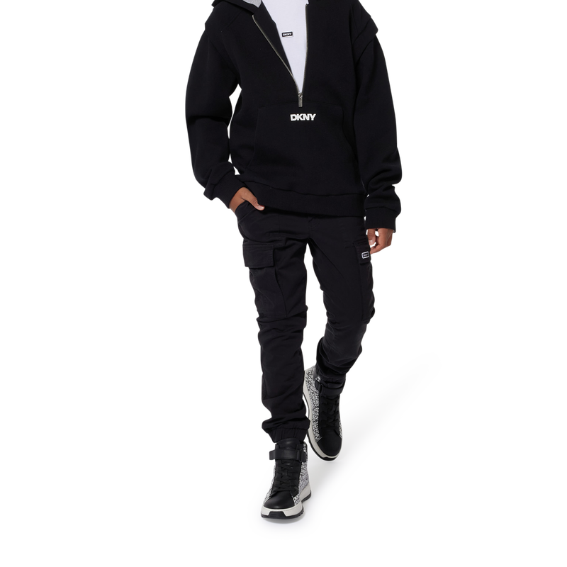 Cal&ccedil;as de algod&atilde;o com bolsos DKNY 
                        BOY