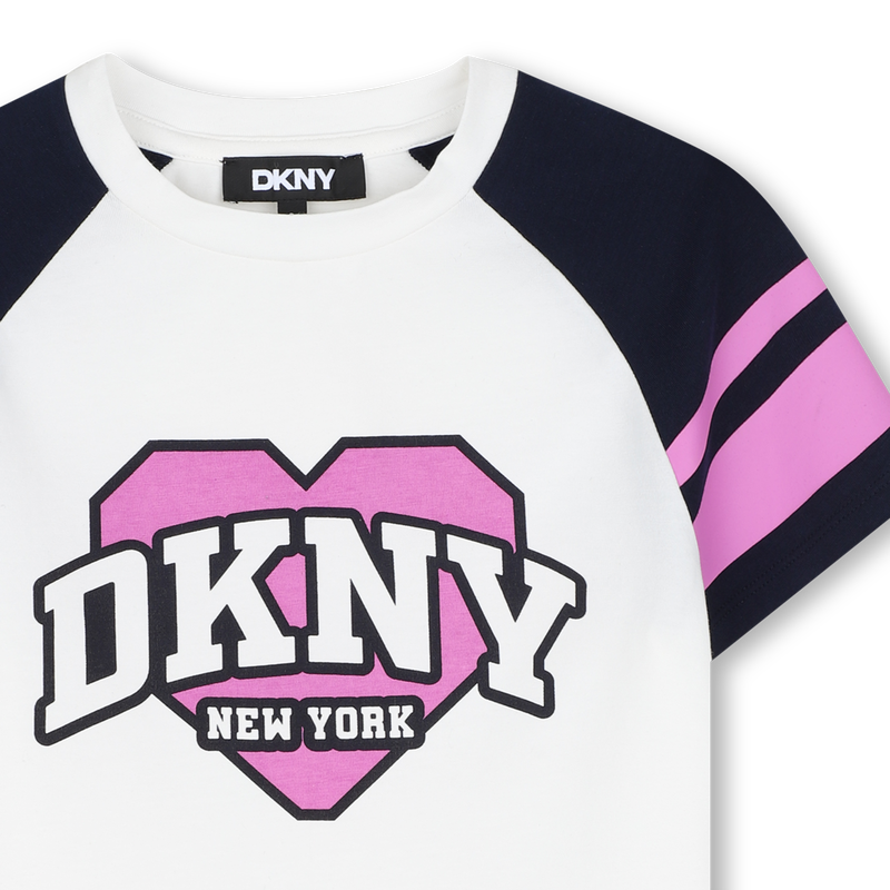 Camiseta de mangas curtas DKNY 
                        GIRL