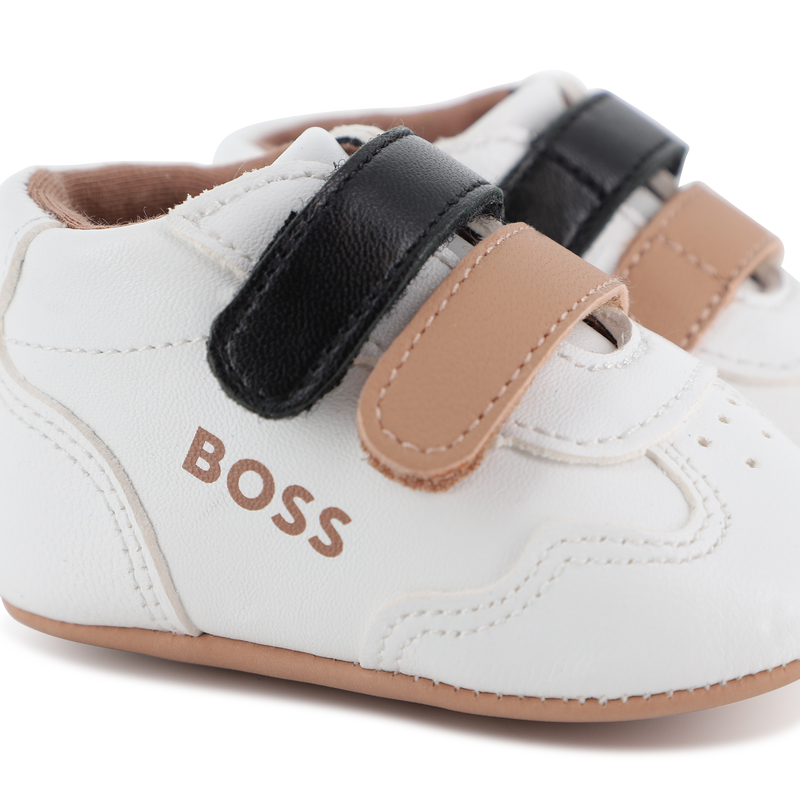 Pantufas BOSS 
                        BOY