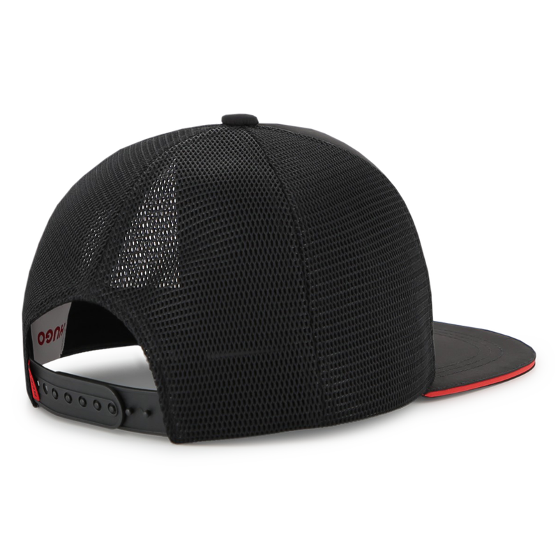 BON&Eacute; HUGO 
                        BOY