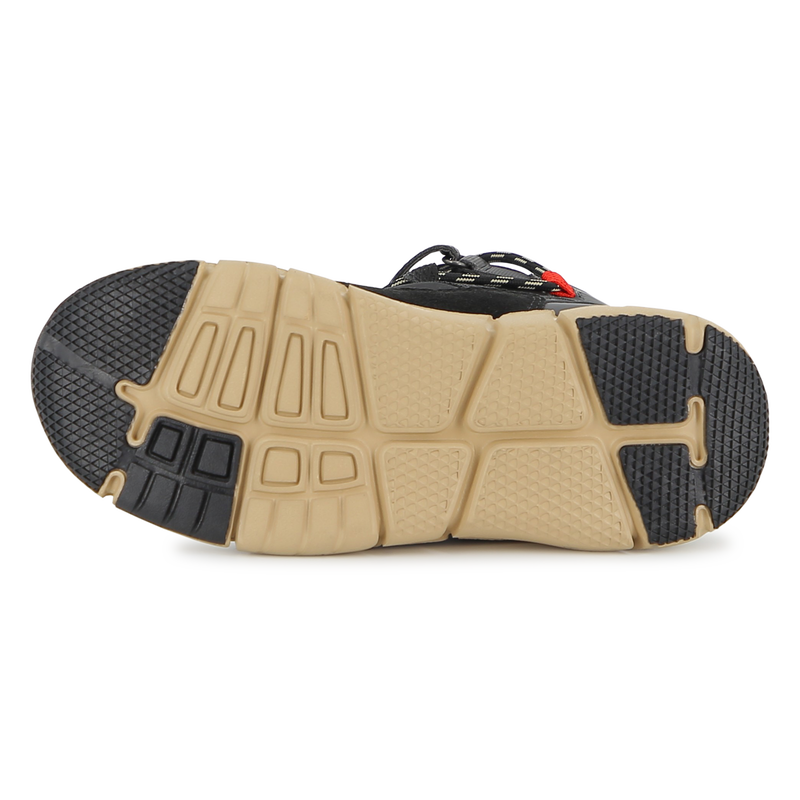 Botins com atacadores HUGO 
                        BOY