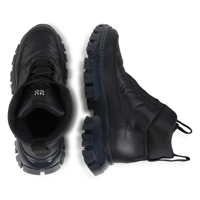 Botins com atacadores HUGO 
                    GIRL