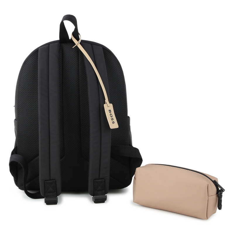 Mochila e estojo BOSS 
                    BOY