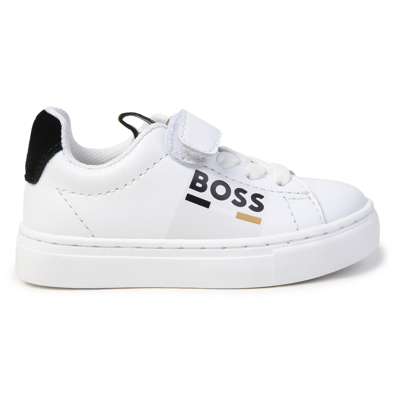 Sapatilhas atacadores e velcro BOSS 
                    BOY