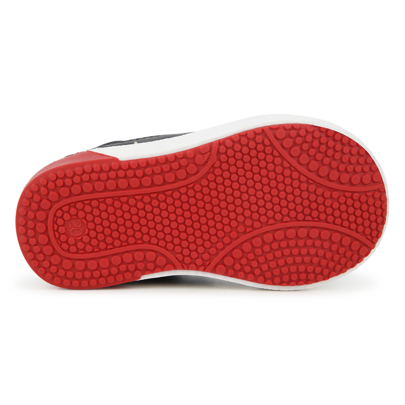 Sapatilhas velcro e atacadores BOSS 
                        BOY