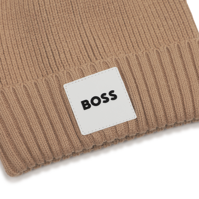 Gorro de tric&ocirc; BOSS 
                        BOY