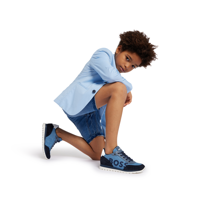 Cal&ccedil;&otilde;es de ganga desbotados