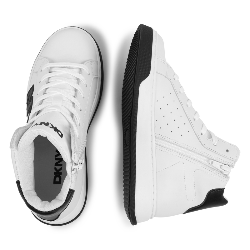 T&eacute;nis em couro com atacadores DKNY 
                        UNISEX