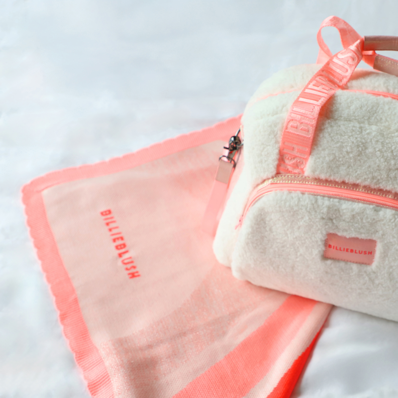 Cobertor de malha BILLIEBLUSH 
                    GIRL