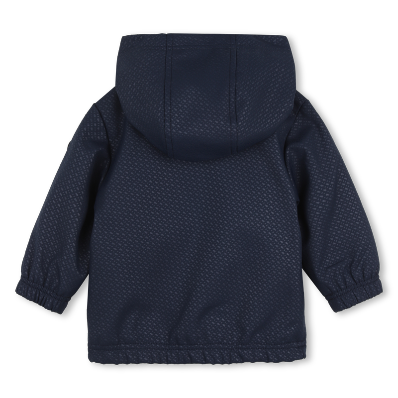 CORTA-VENTO COM CAPUZ BOSS 
                        BOY