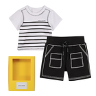 Conjunto de t-shirts e cal&ccedil;&otilde;es MARC JACOBS 
                    UNISEX
