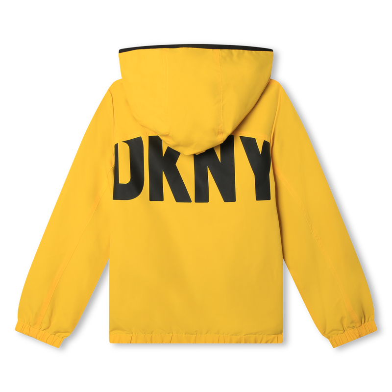 Corta-vento reversível DKNY 
                    BOY