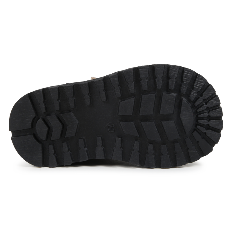 Botins em pele BOSS 
                    BOY