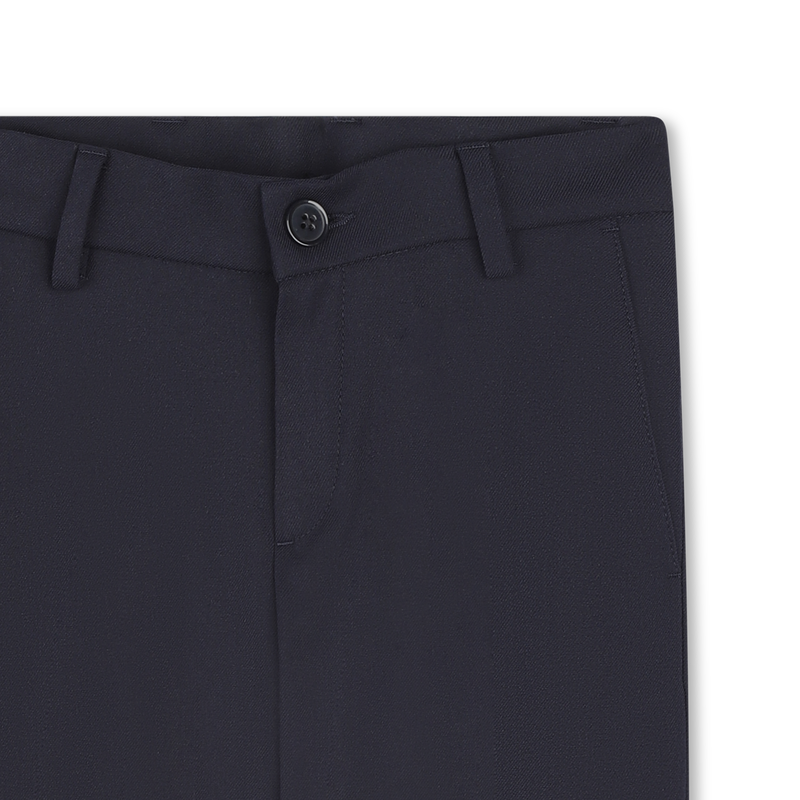 Cal&ccedil;as e casaco de fato BOSS 
                        BOY