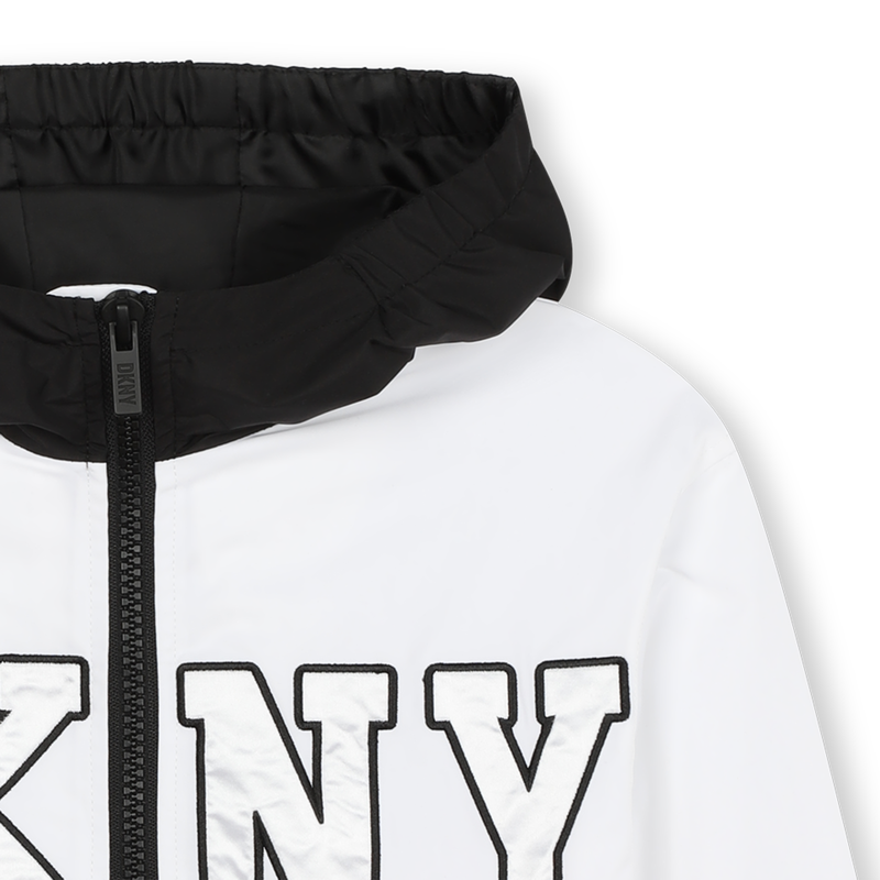 Blusão com capuz DKNY 
                    UNISEX