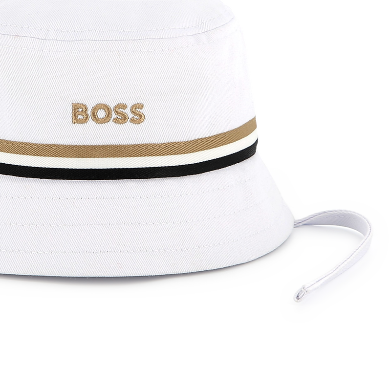 Bon&eacute; bordado com cord&otilde;es BOSS 
                        BOY