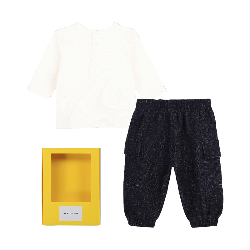 Conjunto de camiseta e cal&ccedil;a MARC JACOBS 
                        UNISSEXO
