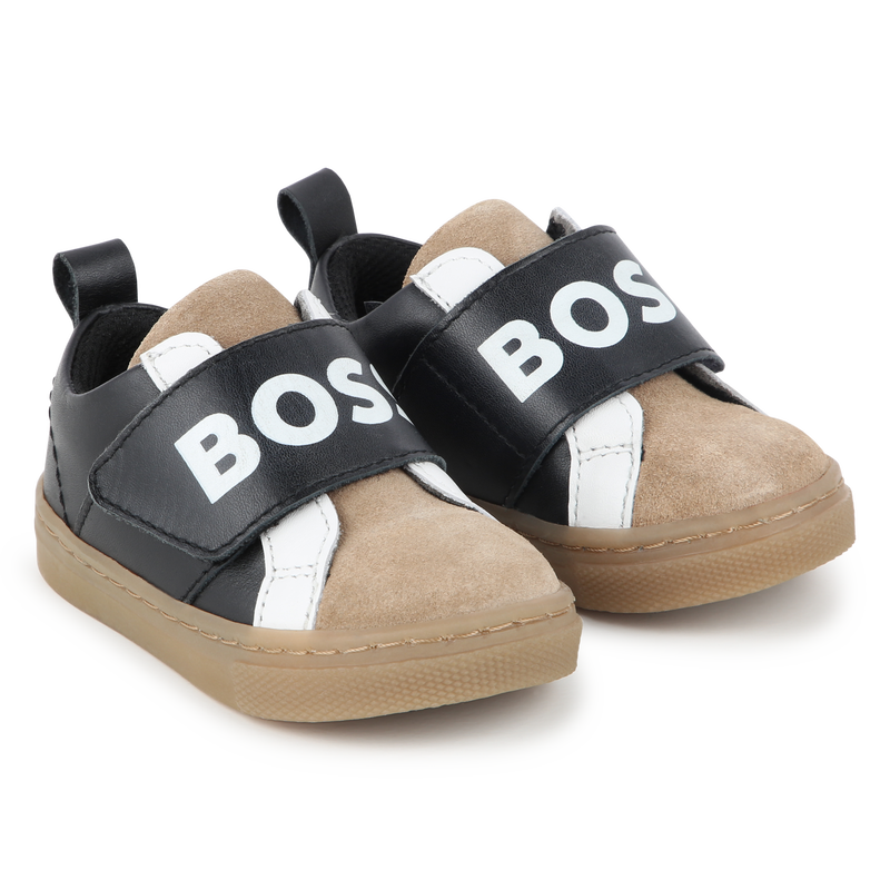 Sapatilhas em pele com velcro BOSS 
                    BOY