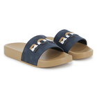 Slides assinados BOSS 
                    BOY
