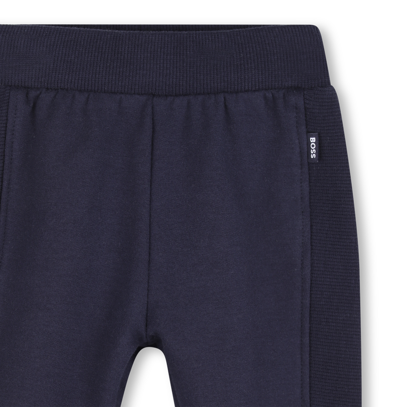 Conjunto de cal&ccedil;a, cardig&atilde; e camiseta BOSS 
                        BOY