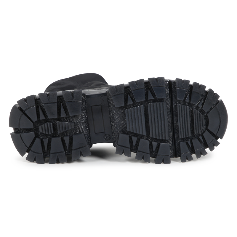 Botins com atacadores HUGO 
                    GIRL