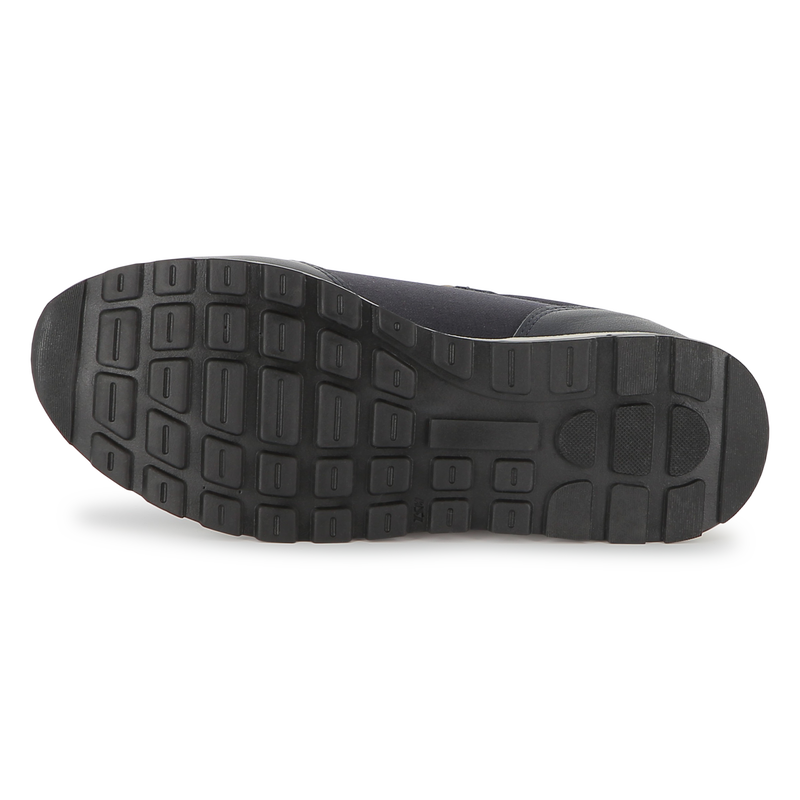 Sapatilhas em bi-mat&eacute;ria