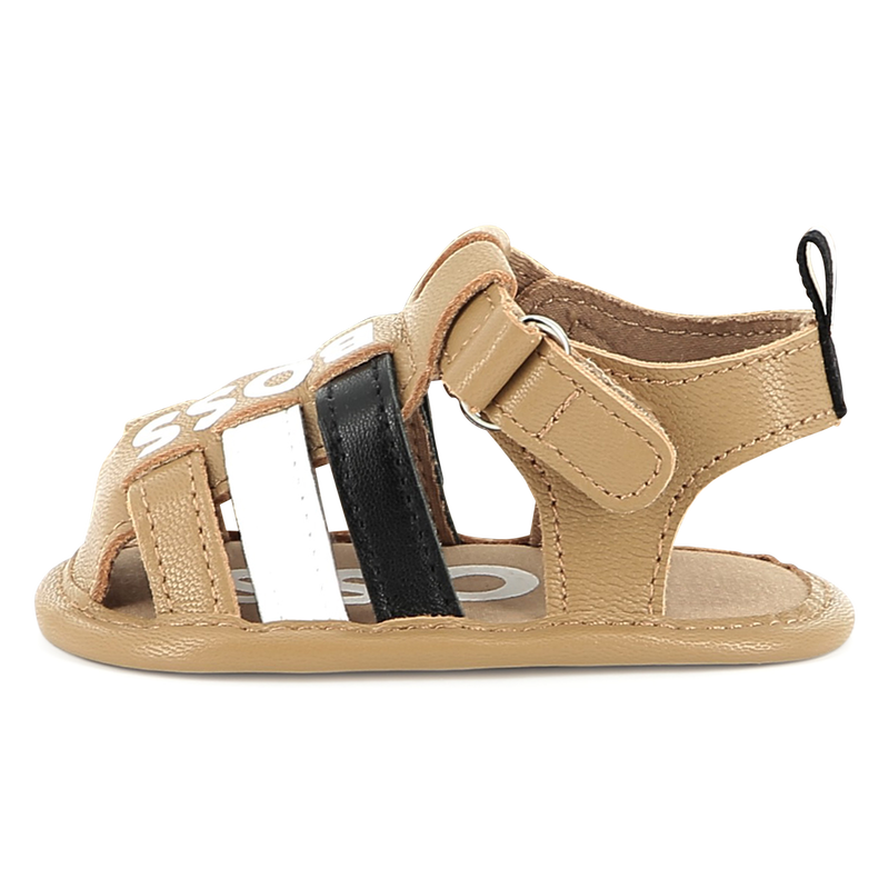 Sand&aacute;lias com velcro BOSS 
                        BOY