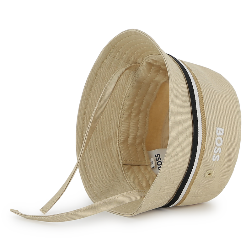 BUCKET HAT COM FECHOS BOSS 
                        BOY