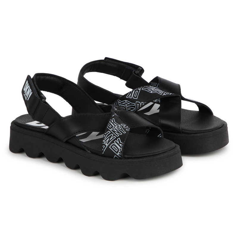Sandálias de couro com velcro DKNY 
                    GIRL
